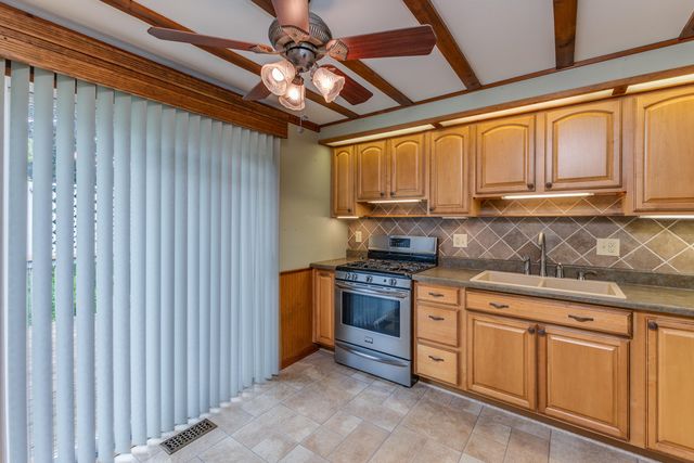 206 Brookwood Drive 206 Brookwood Drive, Englewood, OH 45322