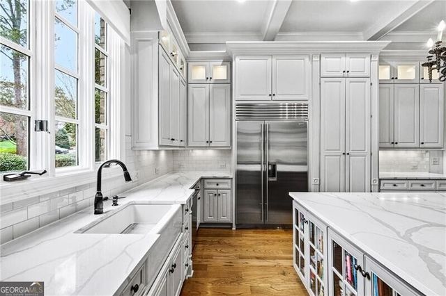 2720 Orchard Knob SE, Vinings, GA 30339