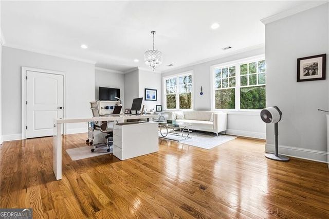 2720 Orchard Knob SE, Vinings, GA 30339