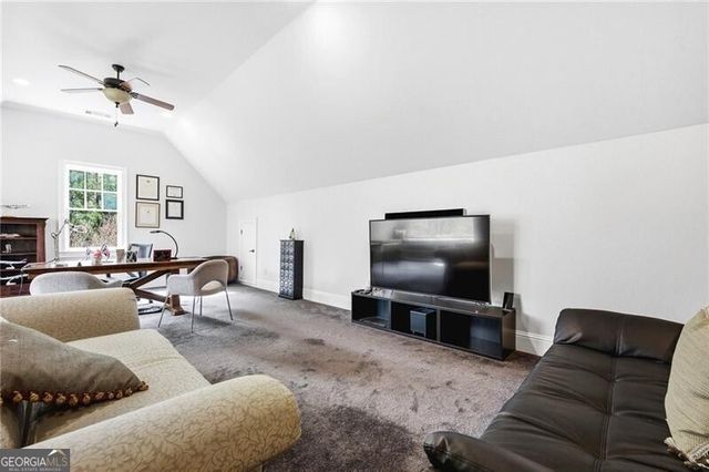 2720 Orchard Knob SE, Vinings, GA 30339