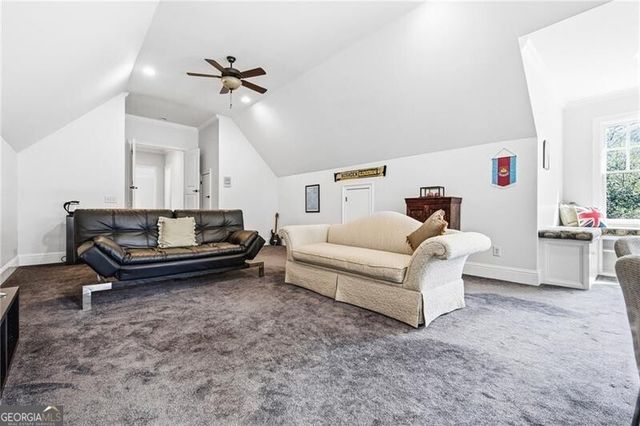 2720 Orchard Knob SE, Vinings, GA 30339