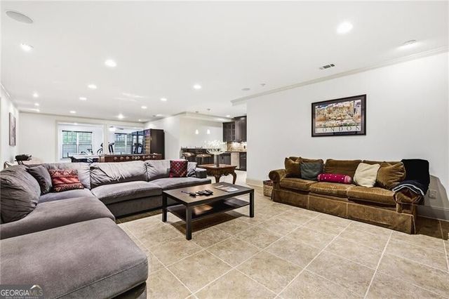 2720 Orchard Knob SE, Vinings, GA 30339