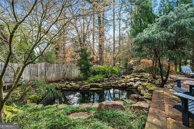 2720 Orchard Knob SE, Vinings, GA 30339