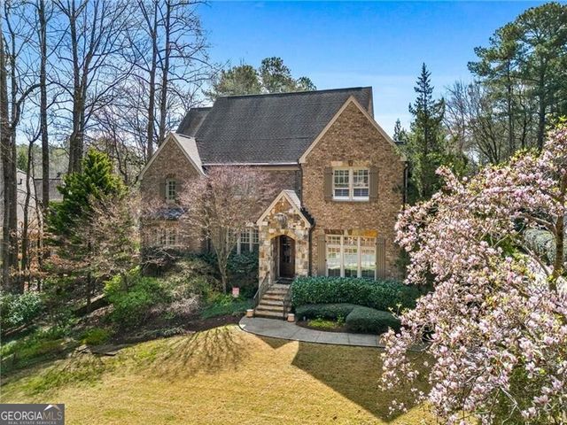 2720 Orchard Knob SE, Vinings, GA 30339