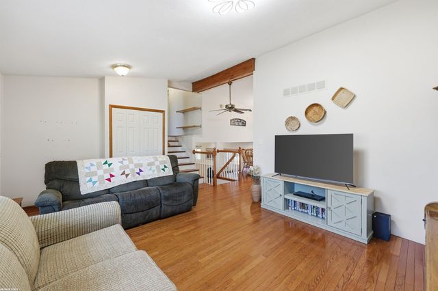 16105 Watson Drive, Macomb Twp, MI 48044