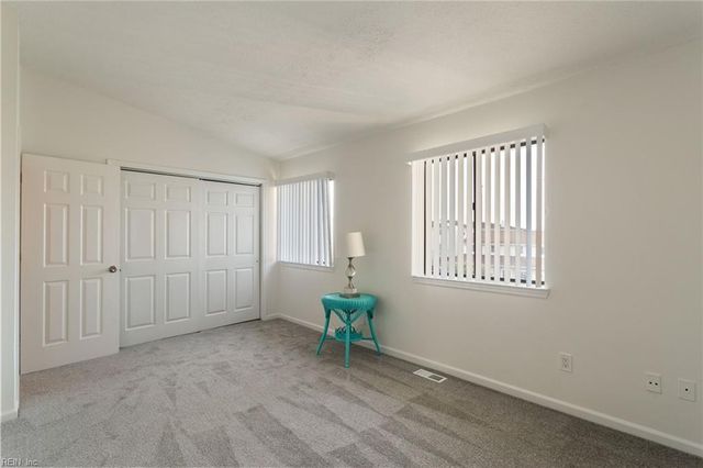 13 Cantamar CT, Hampton, VA 23664