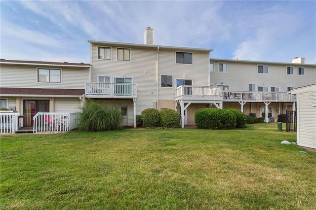 13 Cantamar CT, Hampton, VA 23664