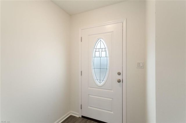 13 Cantamar CT, Hampton, VA 23664