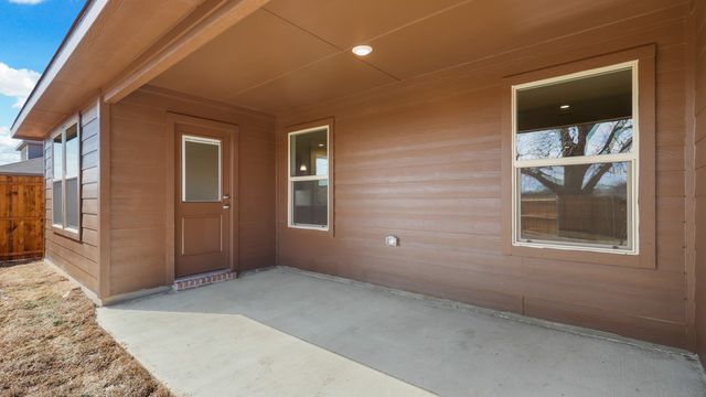 1301 HONEY CREEK Drive, Desoto, TX 75115