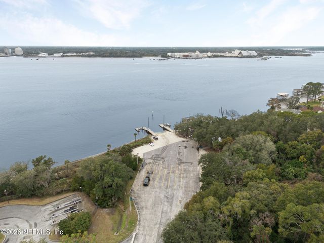 4472 MISTY DAWN Court, Jacksonville, FL 32277