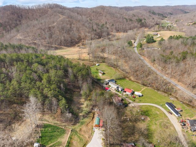 165 Frank Williams Road, Salyersville, KY 41465