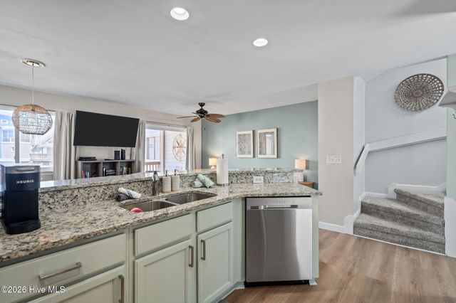 1412 Canal Drive Apt C, Carolina Beach, NC 28428