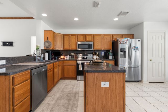 555 Rs County Road 4510, Point, TX 75472