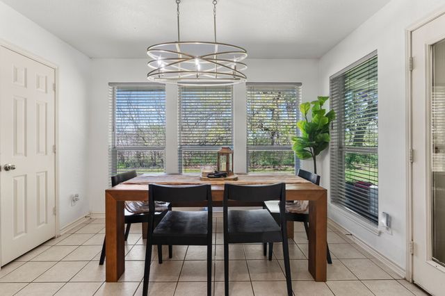 555 Rs County Road 4510, Point, TX 75472