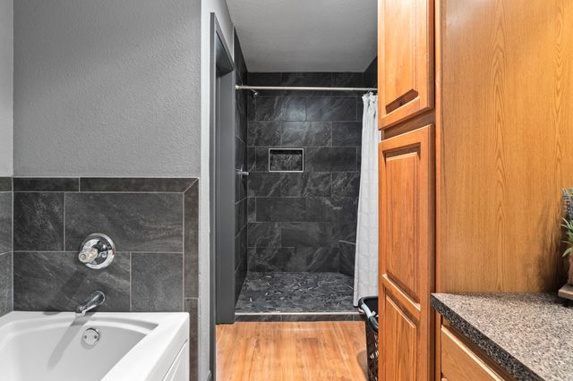 555 Rs County Road 4510, Point, TX 75472