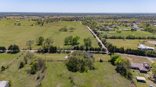 555 Rs County Road 4510, Point, TX 75472
