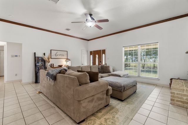 555 Rs County Road 4510, Point, TX 75472