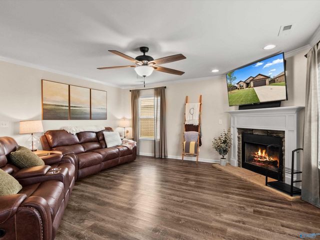 104 White Rock Drive, Harvest, AL 35749