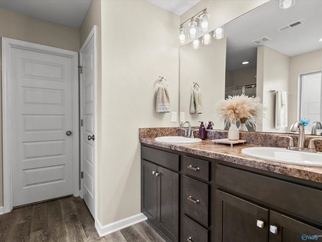 104 White Rock Drive, Harvest, AL 35749