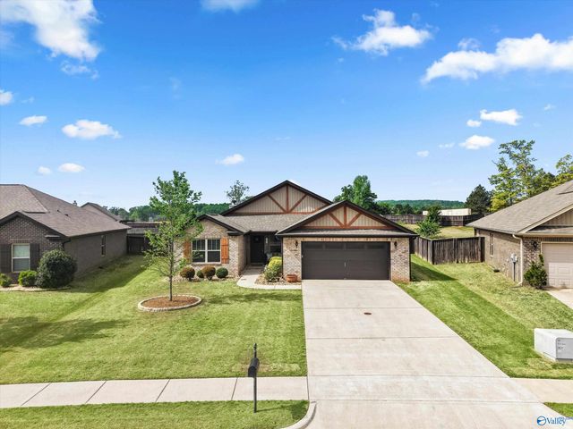 104 White Rock Drive, Harvest, AL 35749