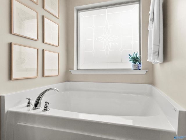 104 White Rock Drive, Harvest, AL 35749