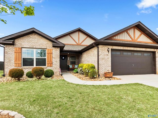 104 White Rock Drive, Harvest, AL 35749