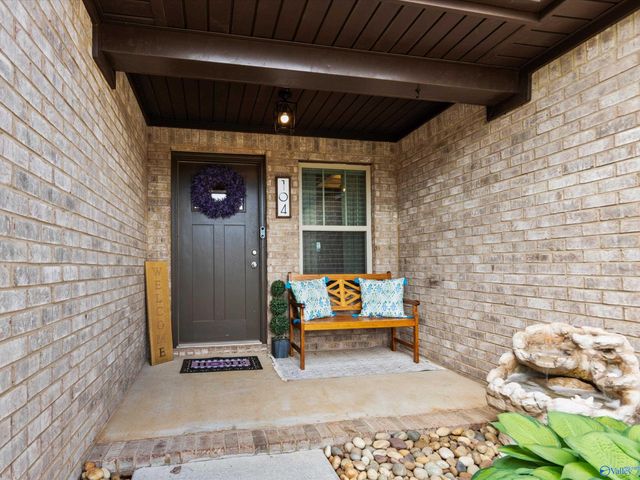 104 White Rock Drive, Harvest, AL 35749