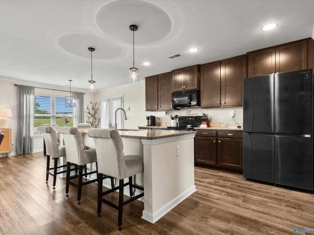 104 White Rock Drive, Harvest, AL 35749