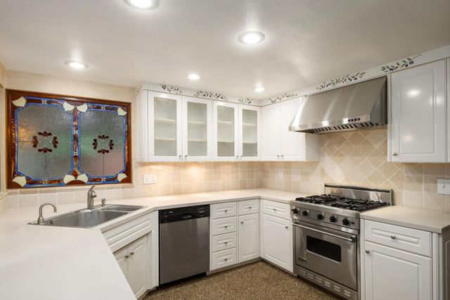 3146 W Alluvial Avenue, Fresno, CA 93711