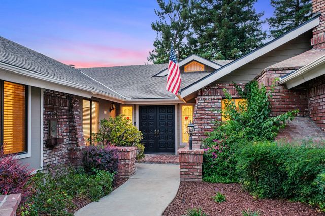 3146 W Alluvial Avenue, Fresno, CA 93711