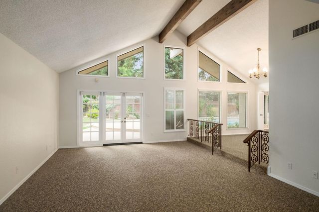 3146 W Alluvial Avenue, Fresno, CA 93711