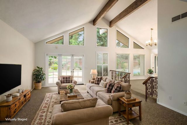3146 W Alluvial Avenue, Fresno, CA 93711