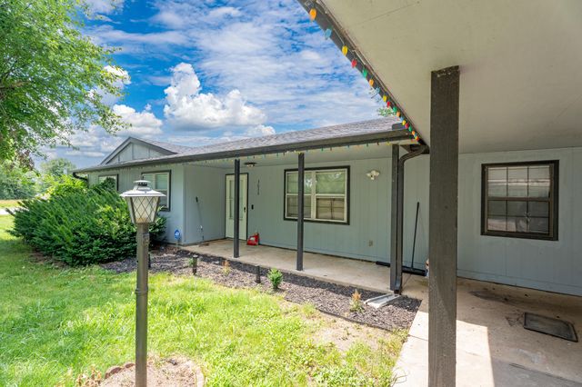 3633 Circle Drive Place, Grove, OK 74344