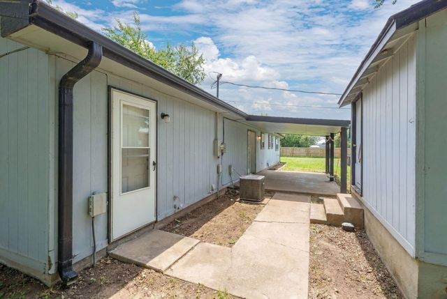 3633 Circle Drive Place, Grove, OK 74344