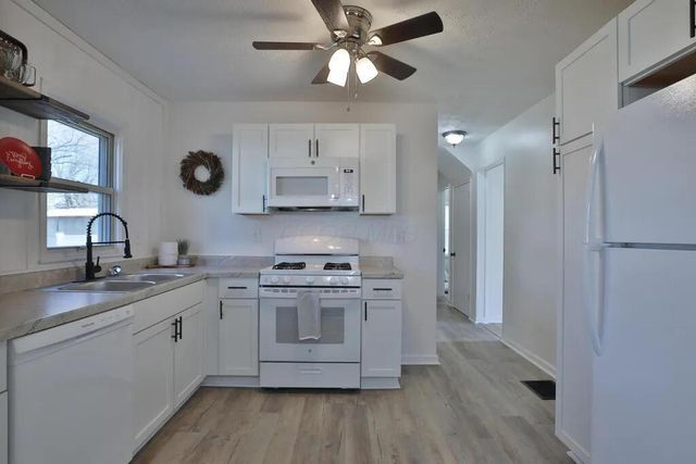 2424 Holt Avenue, Columbus, OH 43219