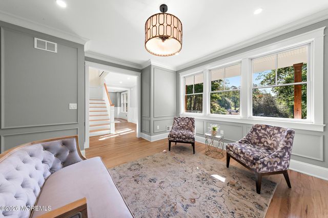306 Valley Street, Middletown, NJ 07748