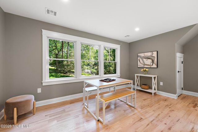 306 Valley Street, Middletown, NJ 07748