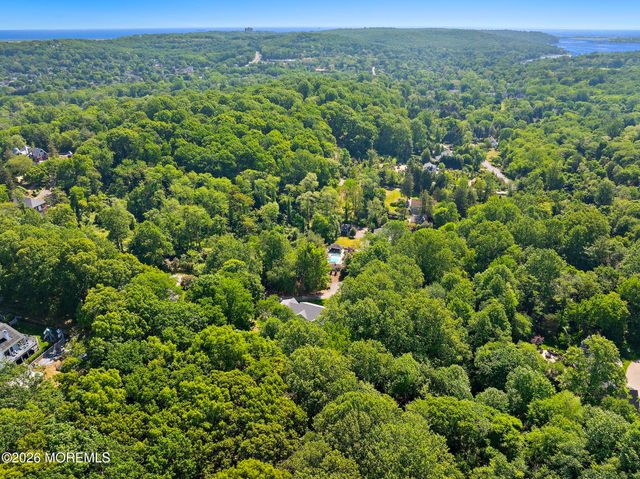 306 Valley Street, Middletown, NJ 07748