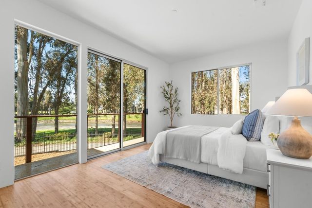 30 Ryans Way, Santa Cruz, CA 95062