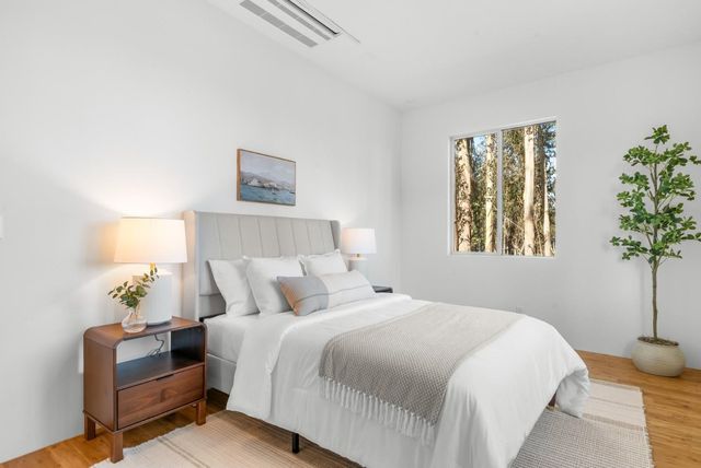 30 Ryans Way, Santa Cruz, CA 95062