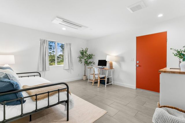 30 Ryans Way, Santa Cruz, CA 95062