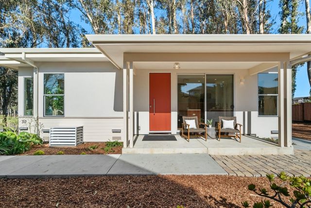 30 Ryans Way, Santa Cruz, CA 95062
