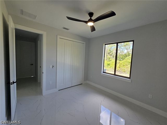 4104 16th AVE NE, Naples, FL 34120