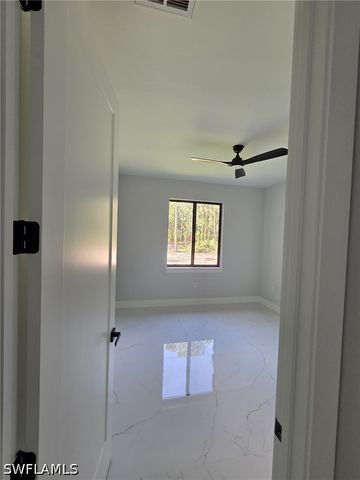 4104 16th AVE NE, Naples, FL 34120