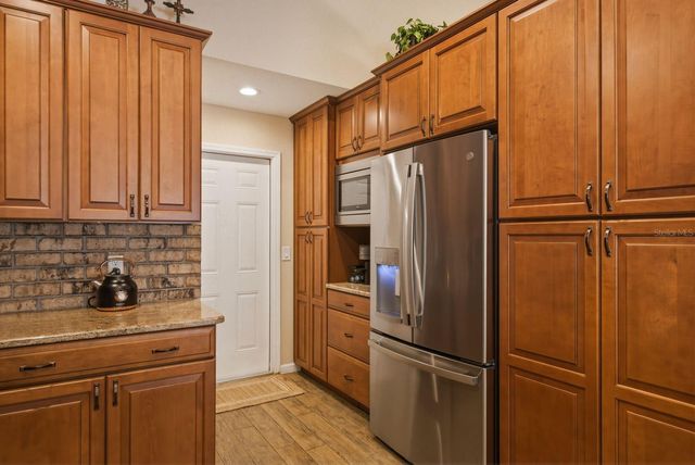 3228 BENTLEY DRIVE, Palm Harbor, FL 34684
