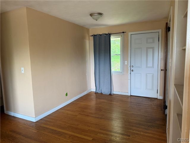 4883 Onondaga Road, Onondaga, NY 13215