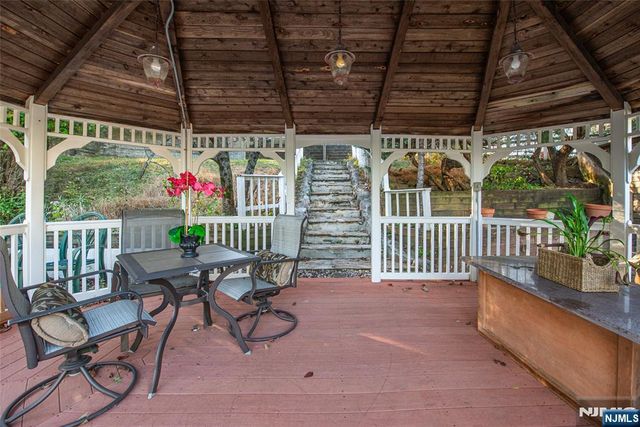 11 Mountain Way, West Orange, NJ 07052