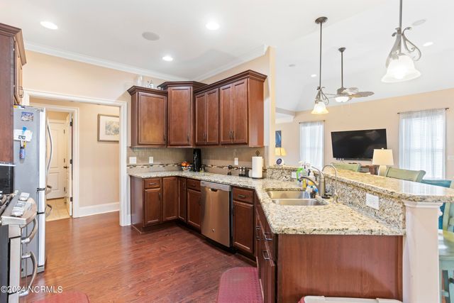 2314 Hickory Bottom Court, Leland, NC 28451