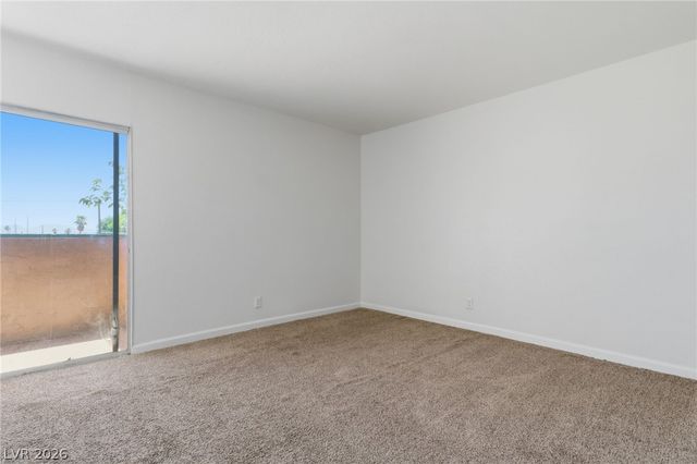 1541 Saylor Way, Las Vegas, NV 89108