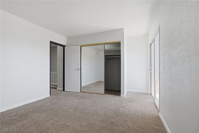 1541 Saylor Way, Las Vegas, NV 89108